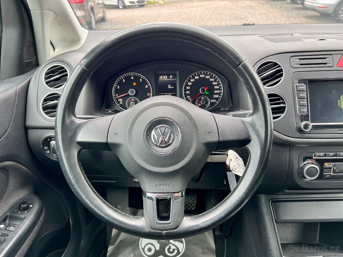 2009 Volkswagen GOLF - 14