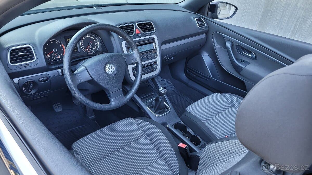 2010 Volkswagen EOS - 14