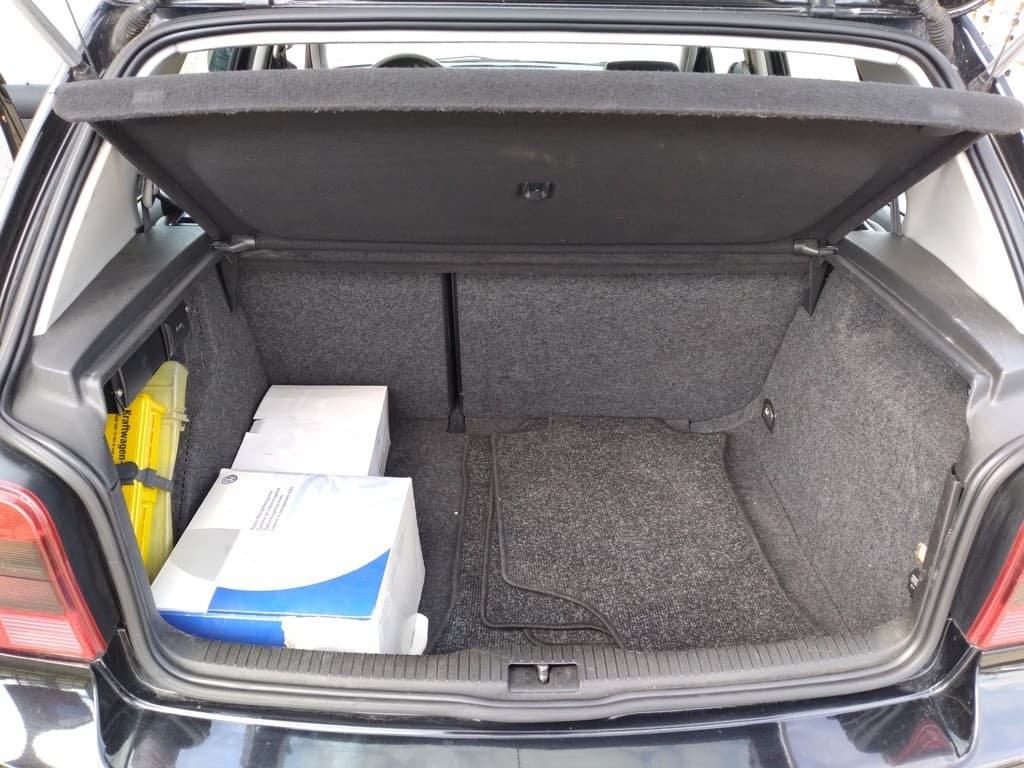 2002 Volkswagen GOLF - 14