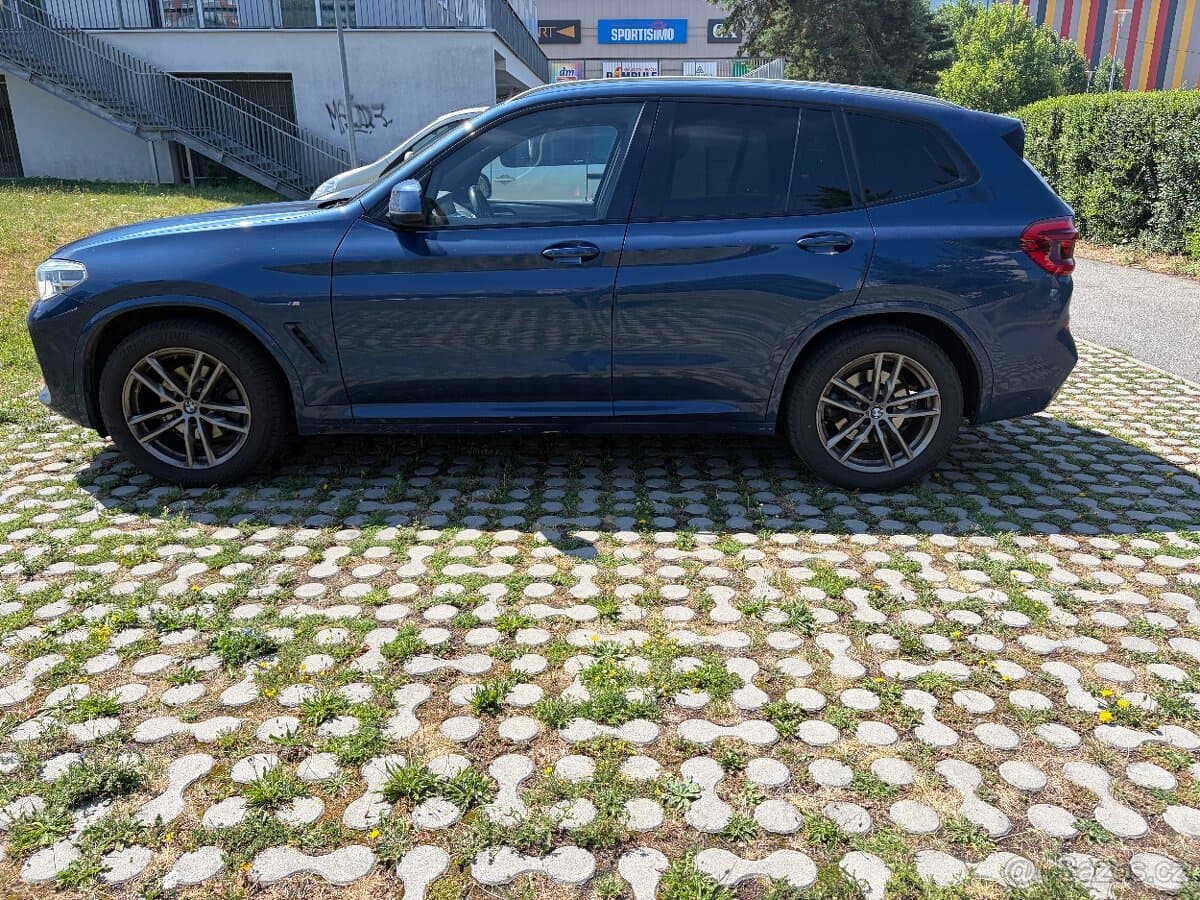 2019 BMW X3 - 14