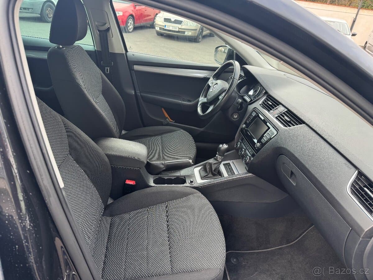 2015 Škoda OCTAVIA - 14