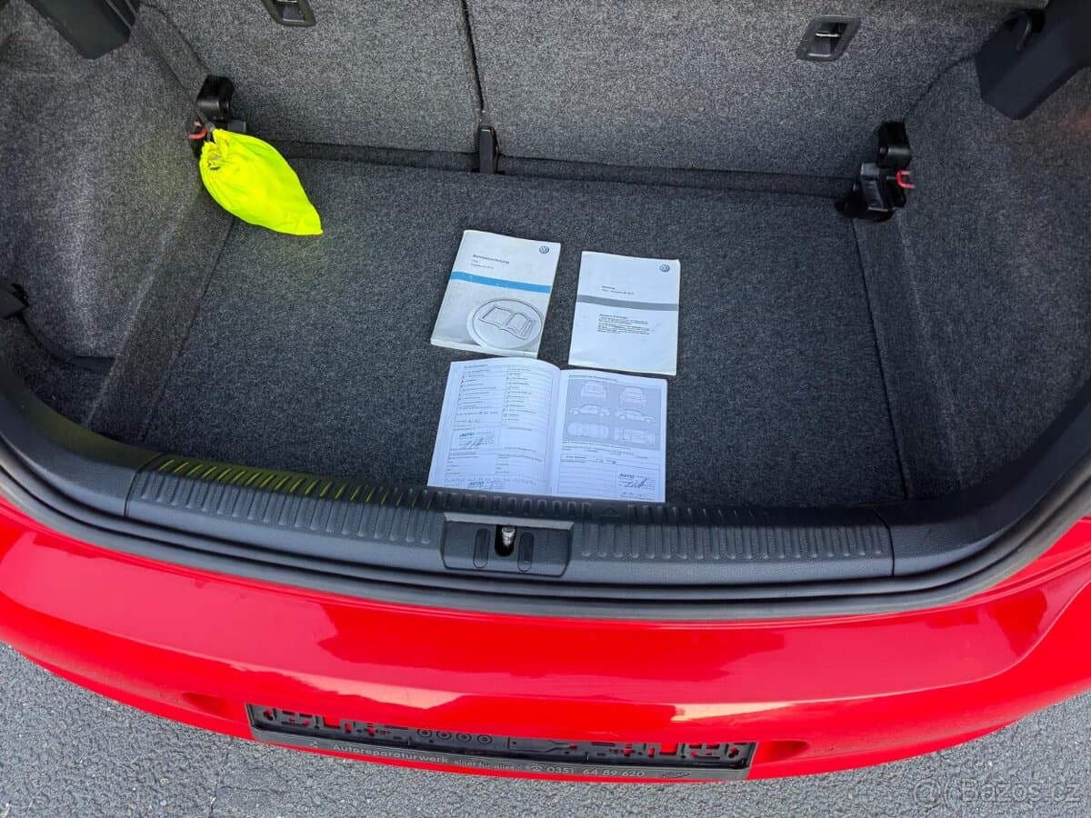 2014 Volkswagen POLO - 14