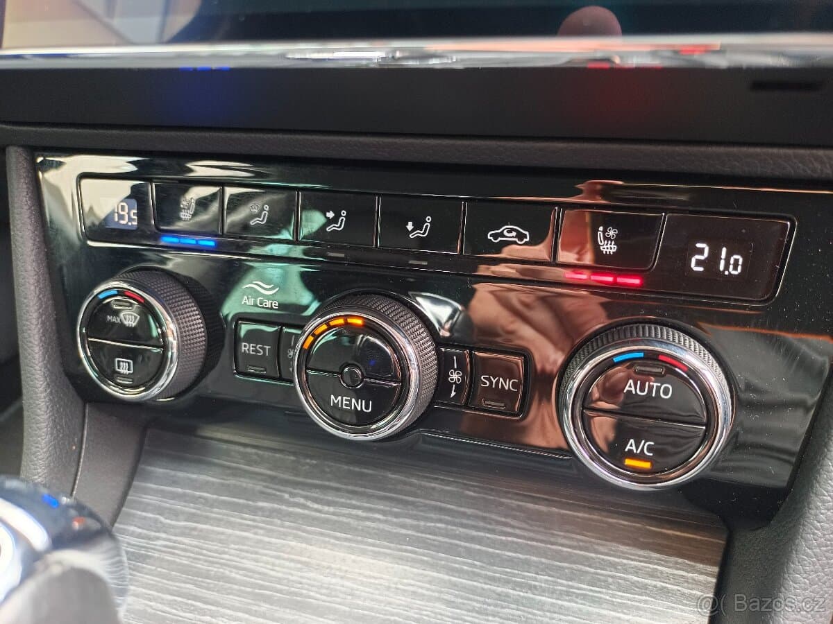 2023 Škoda SUPERB - 14