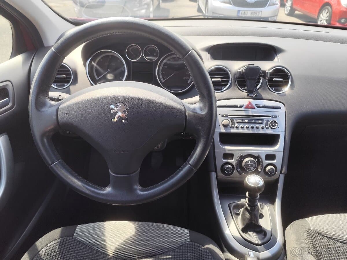2010 Peugeot 308 - 14