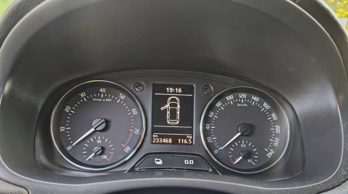 2012 Škoda FABIA - 14
