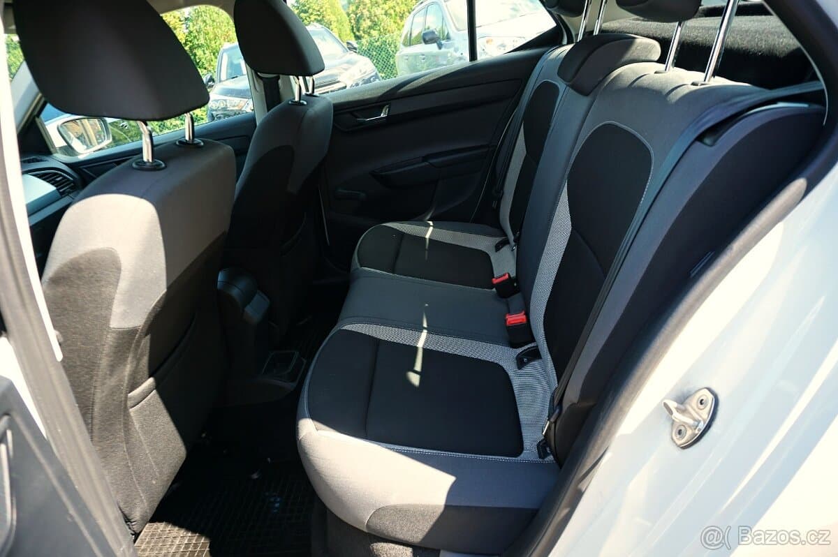 2015 Škoda FABIA - 14