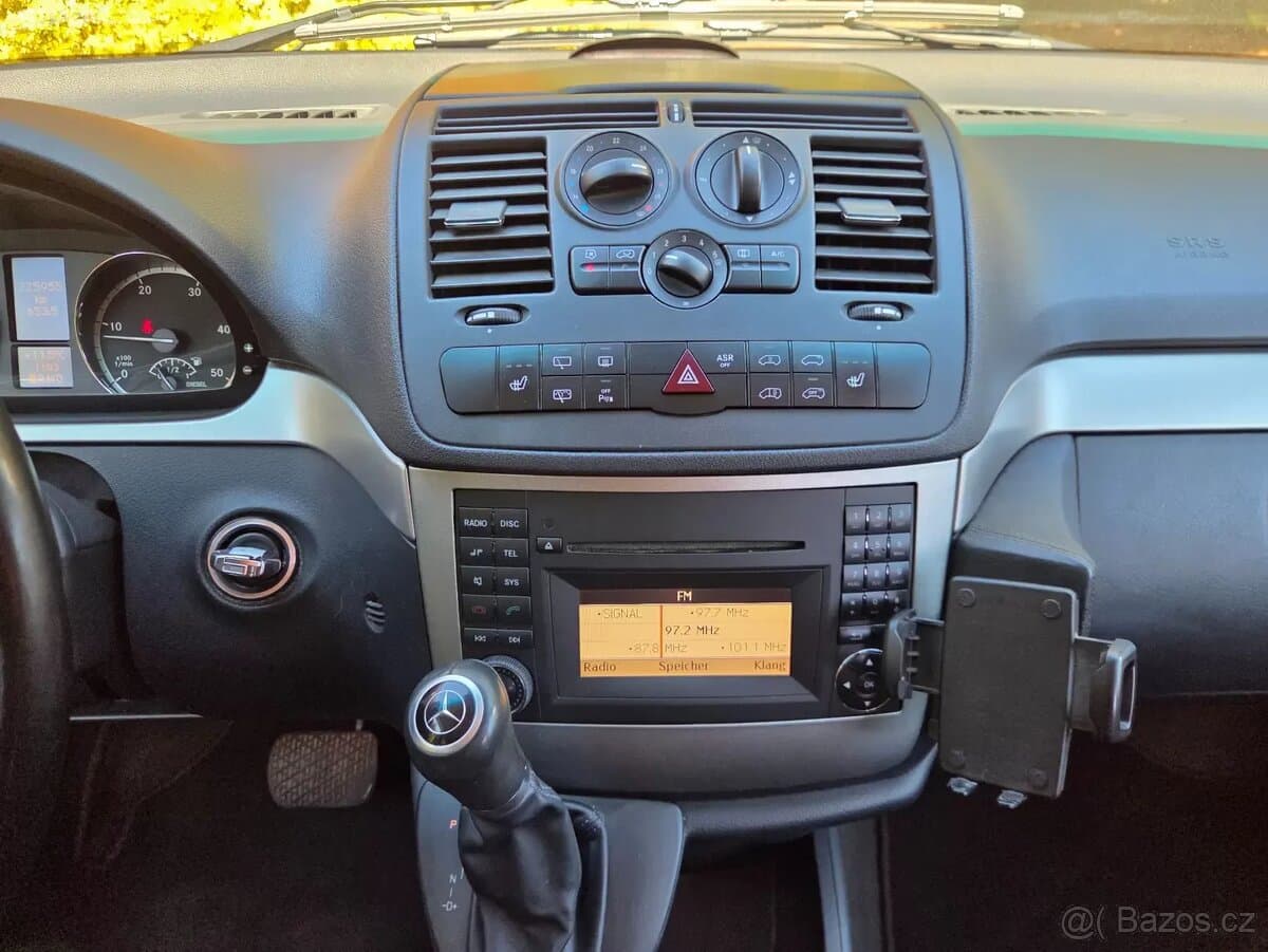 2011 Mercedes-Benz VIANO - 14
