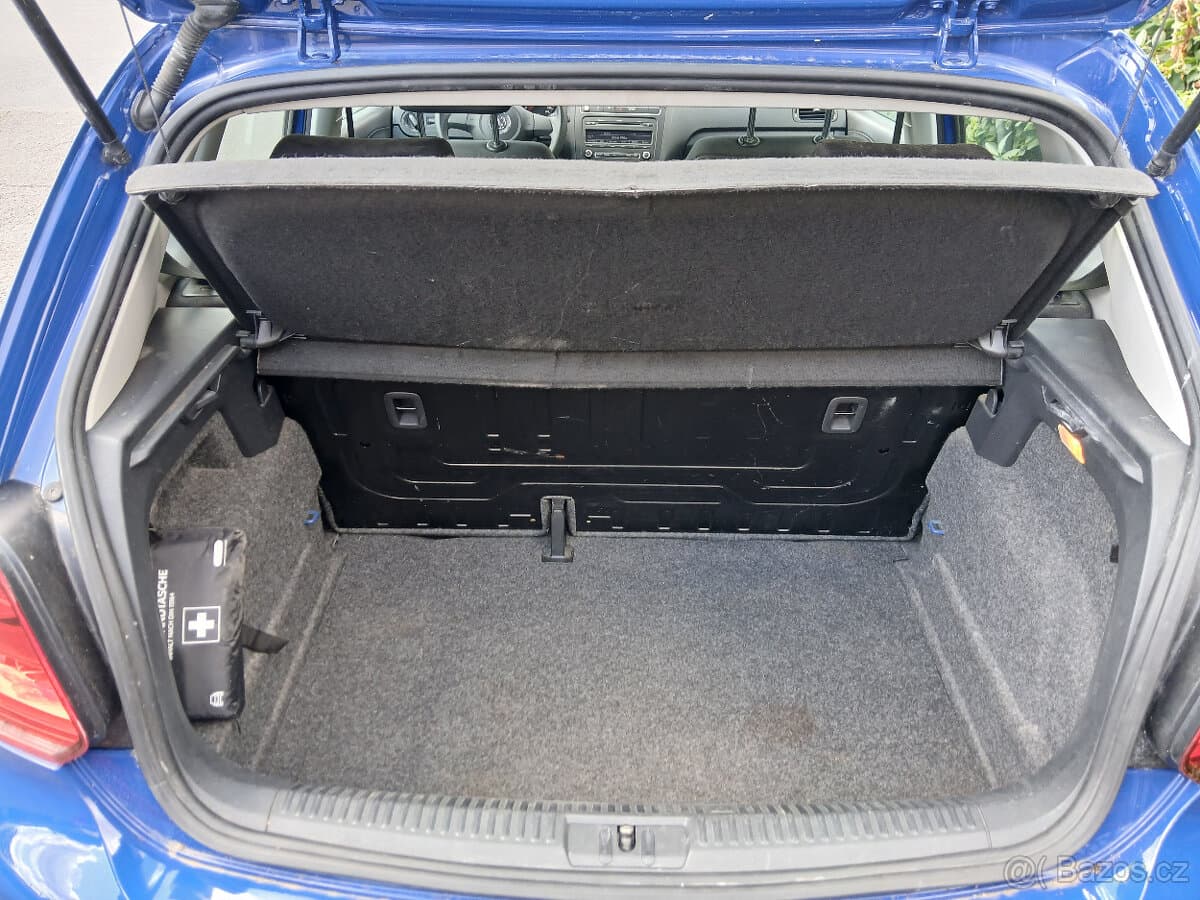 2012 Volkswagen POLO - 14