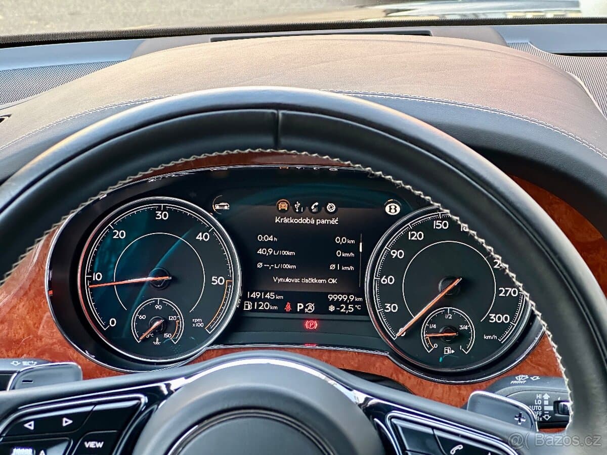2018 Bentley BENTAYGA - 14