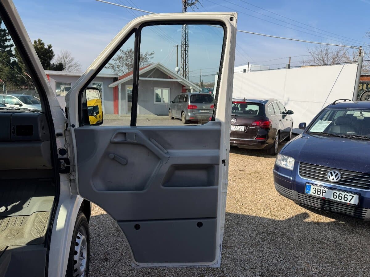 2003 Volkswagen MULTIVAN - 14