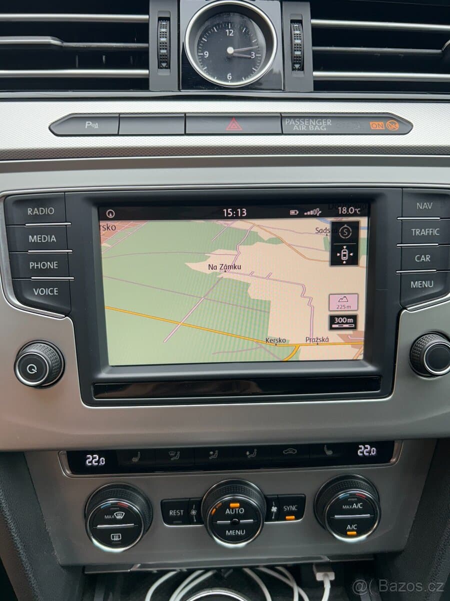 2015 Volkswagen PASSAT - 14