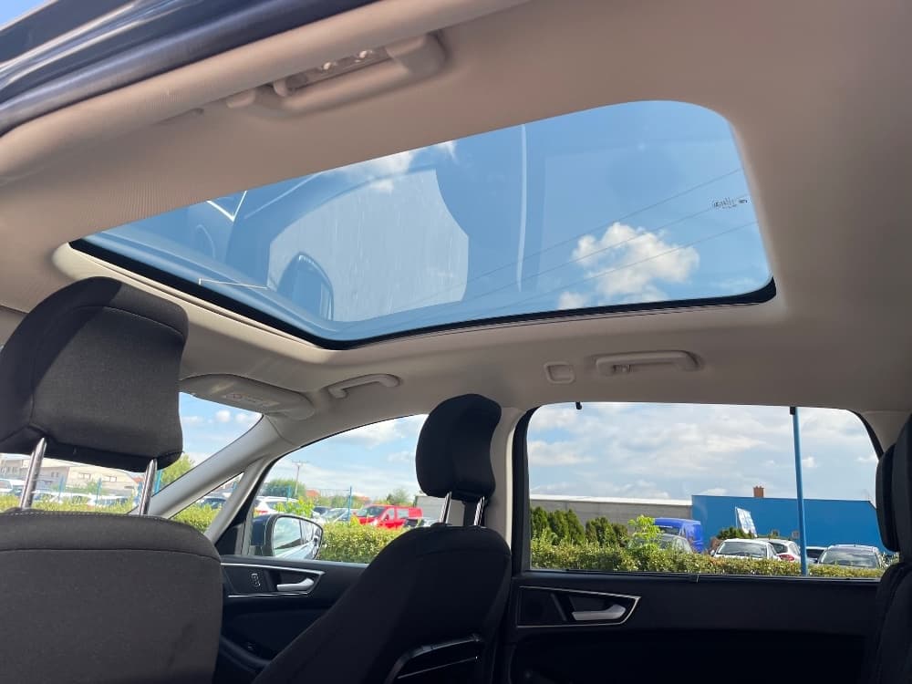 2022 Ford S-MAX - 14