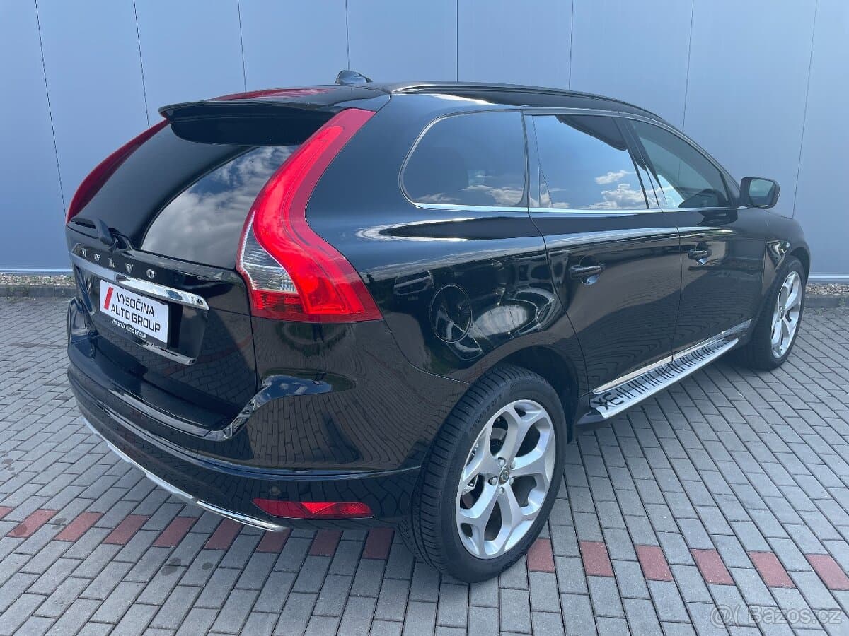 2015 Volvo XC60 - 14