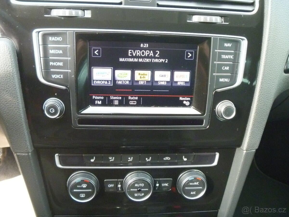 2013 Volkswagen GOLF - 14