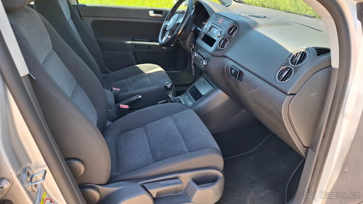 2009 Volkswagen GOLF - 14