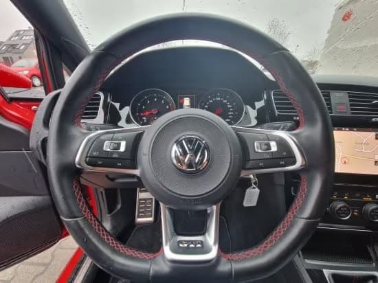 2016 Volkswagen GOLF - 14