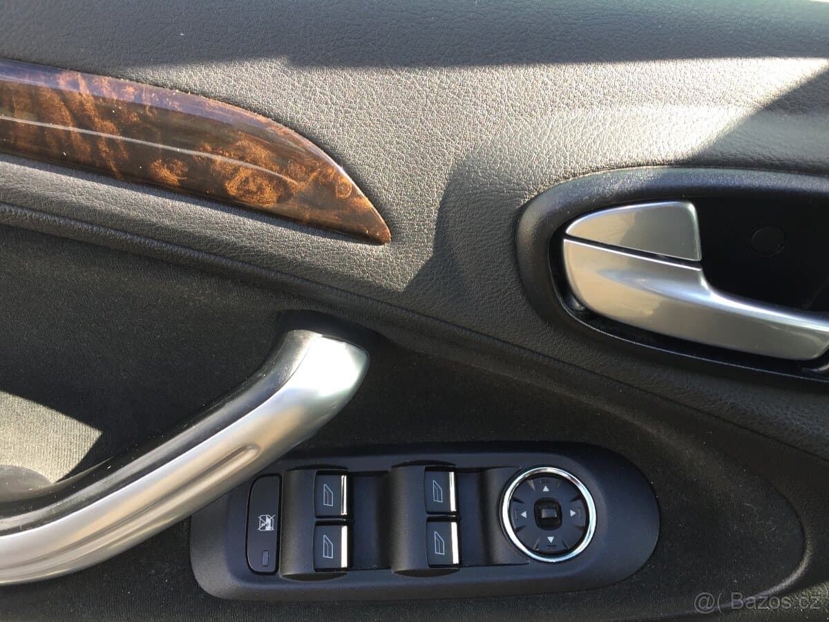 2007 Ford GALAXY - 14