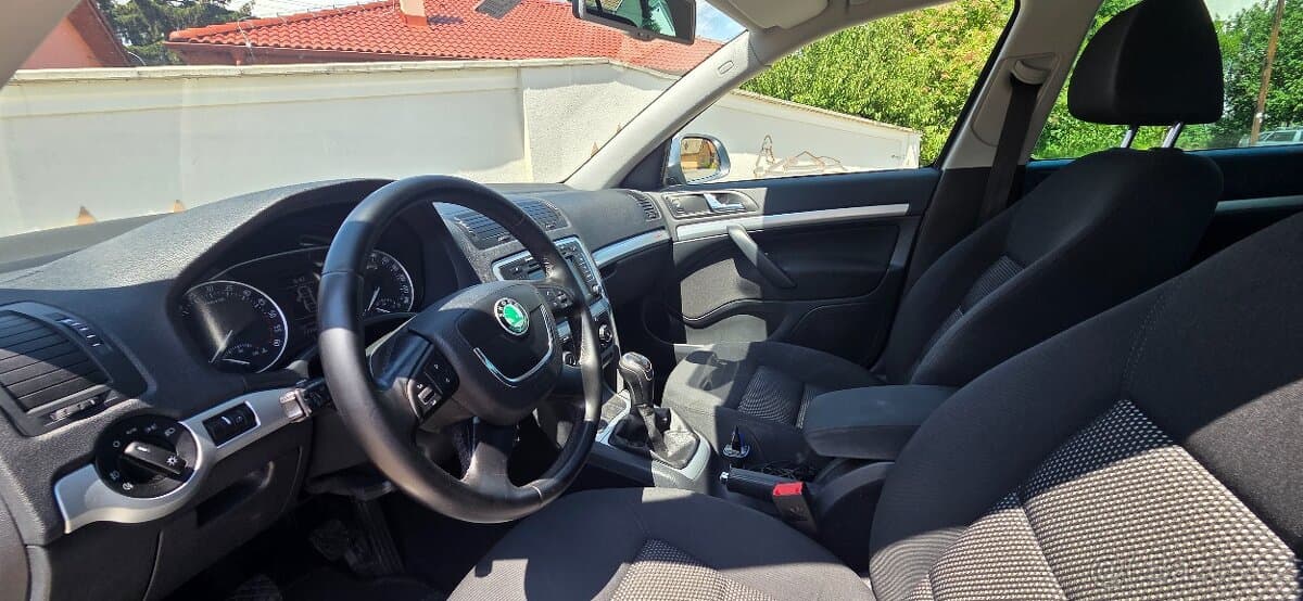 2013 Škoda OCTAVIA - 14