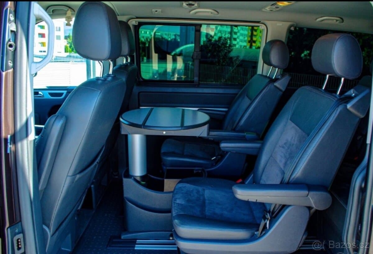 2015 Volkswagen MULTIVAN - 14