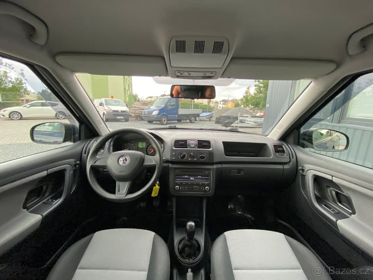 2014 Škoda FABIA - 14