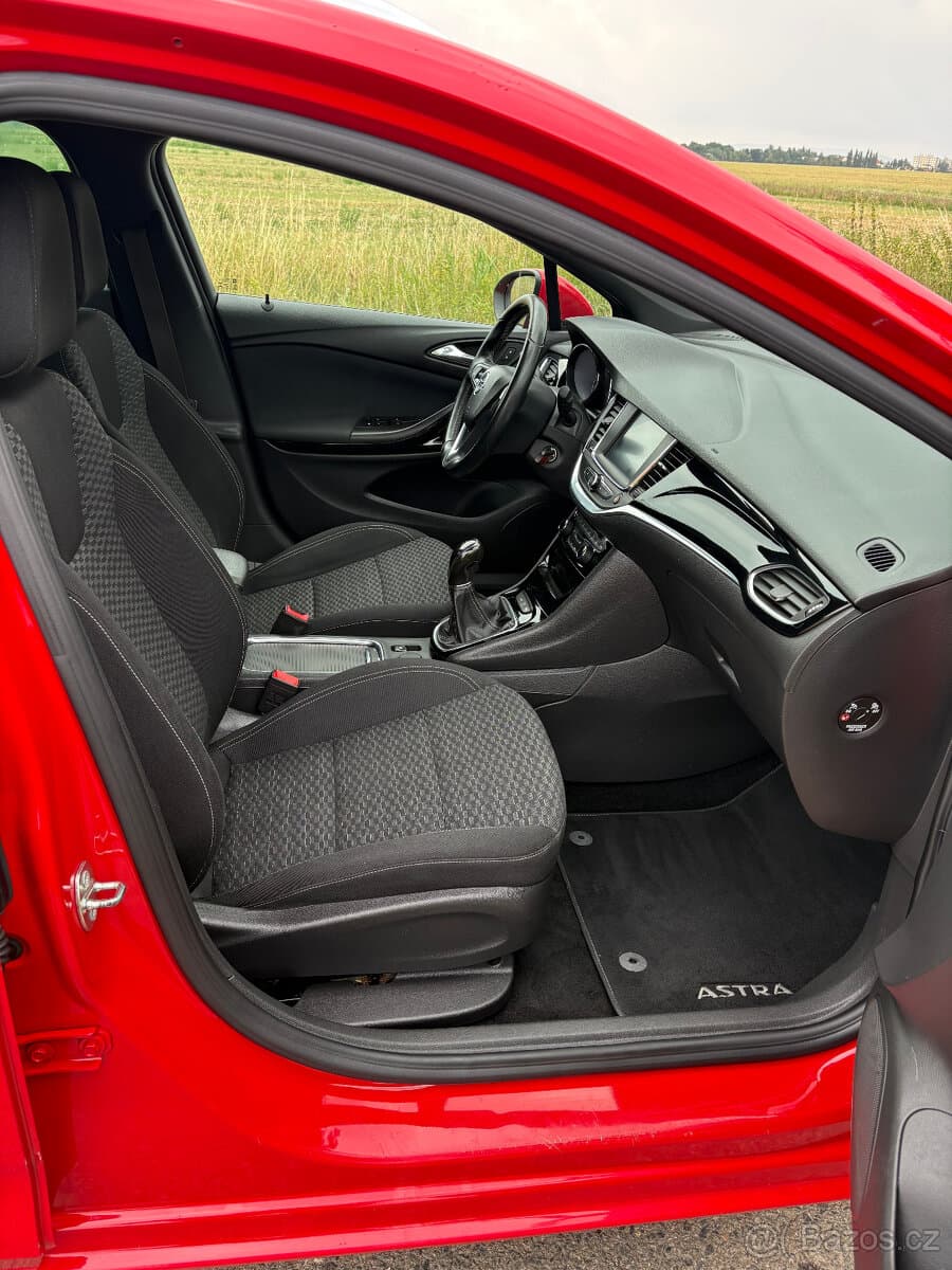 2016 Opel ASTRA - 14