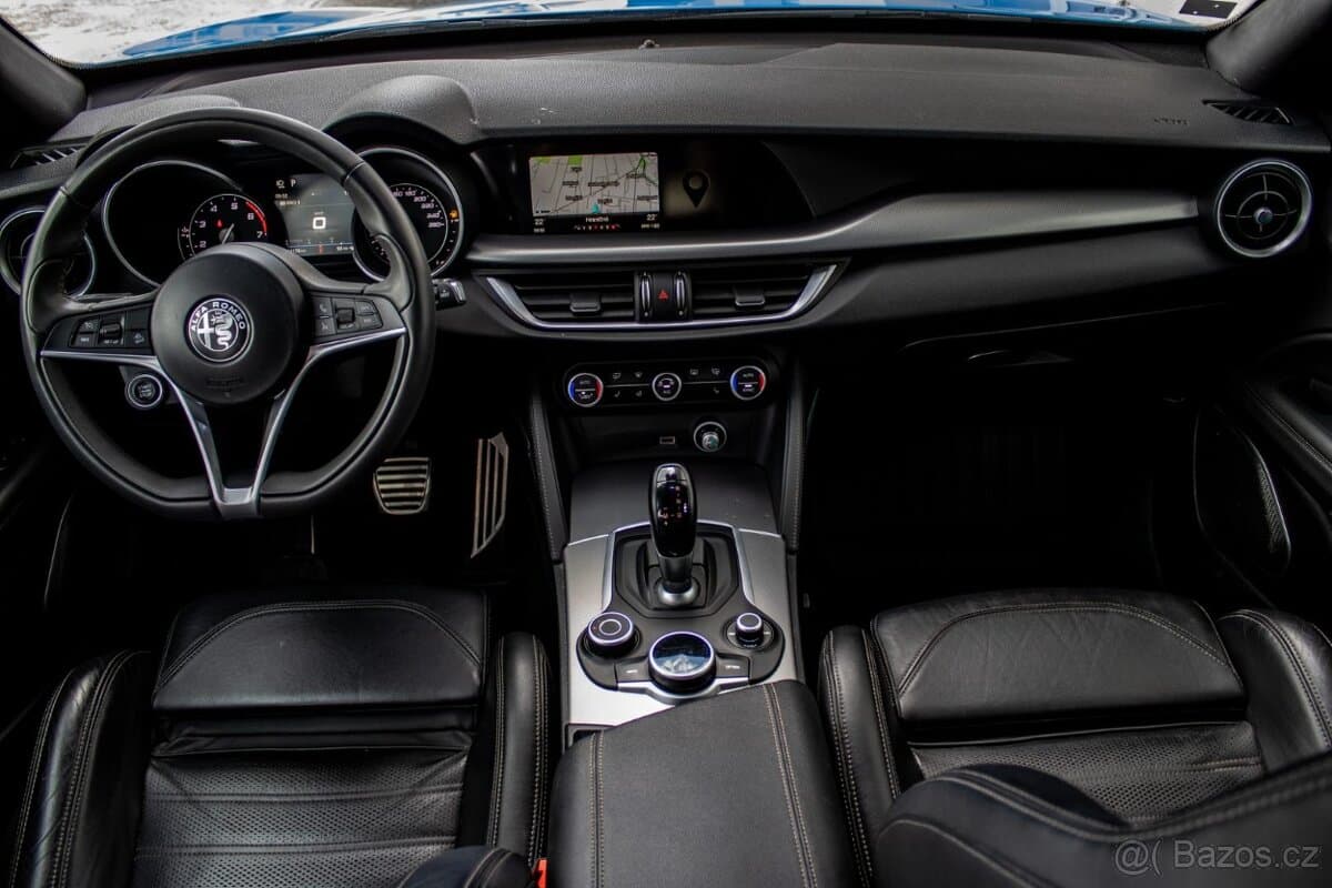 2019 Alfa Romeo STELVIO - 14
