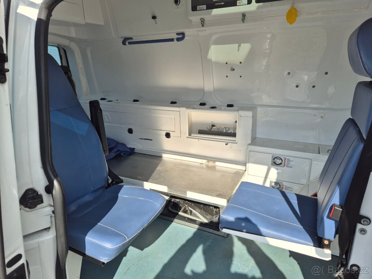 2012 Volkswagen TRANSPORTER - 14