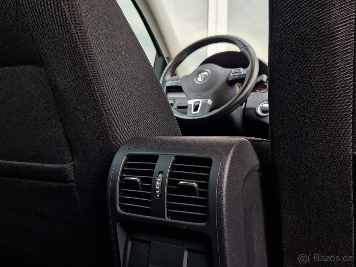 2013 Volkswagen PASSAT - 14