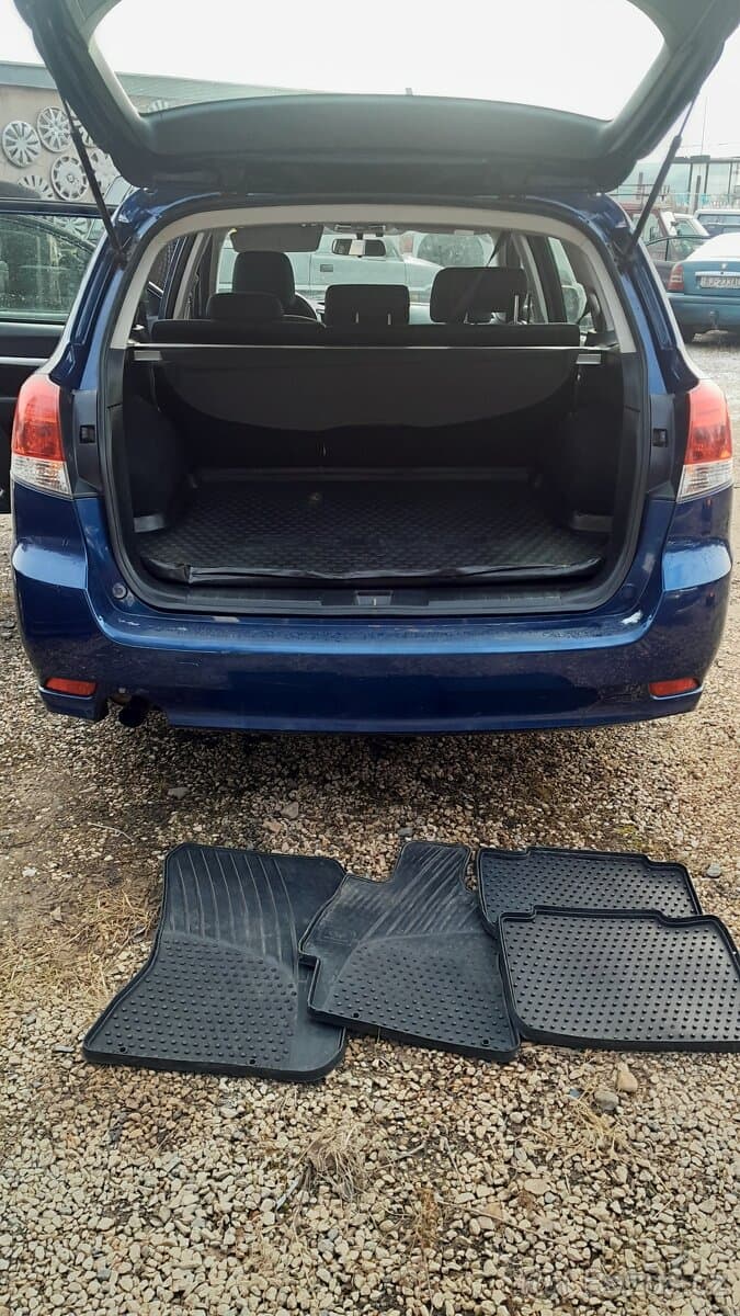 2010 Subaru LEGACY - 14