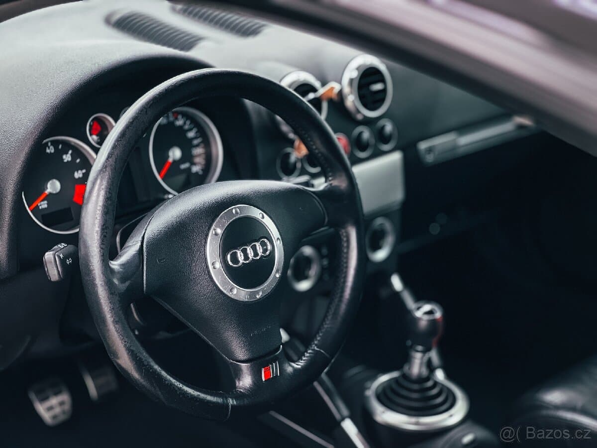 1999 Audi TT - 14