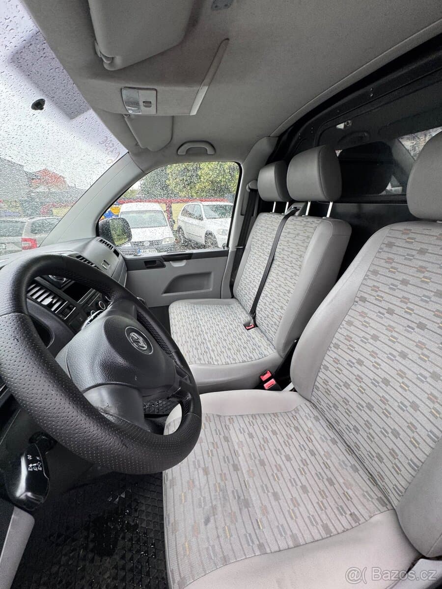 2011 Volkswagen TRANSPORTER - 14