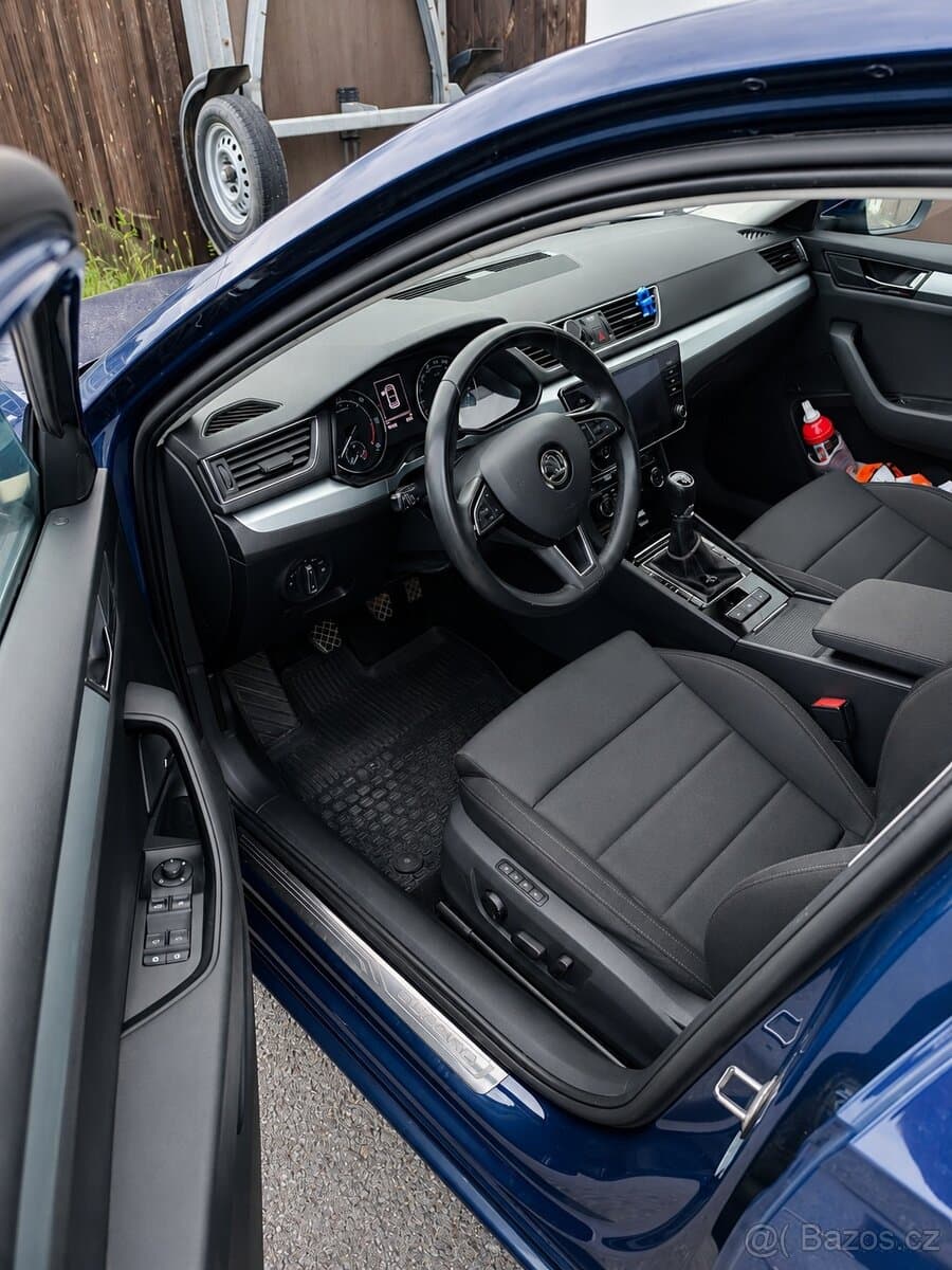 2018 Škoda SUPERB - 14