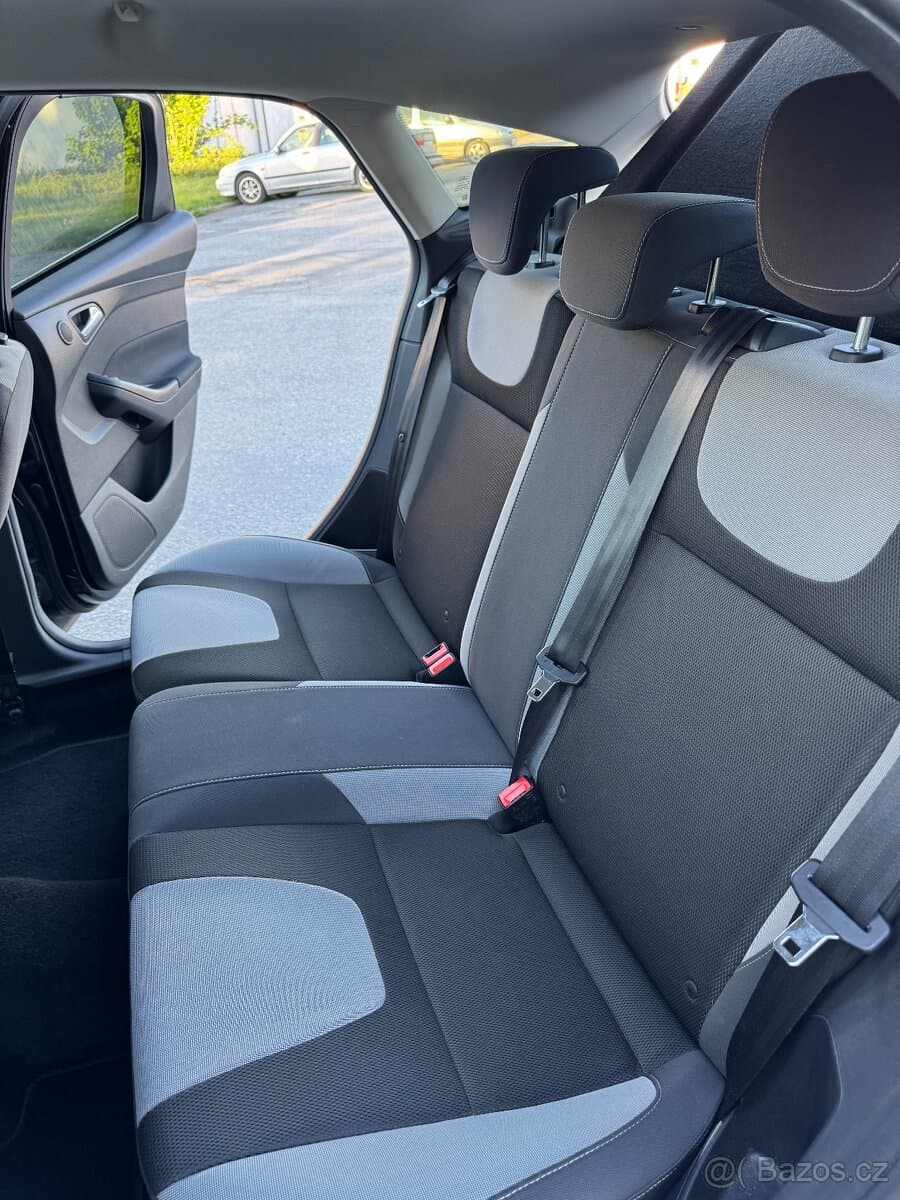 2013 Ford FOCUS - 14