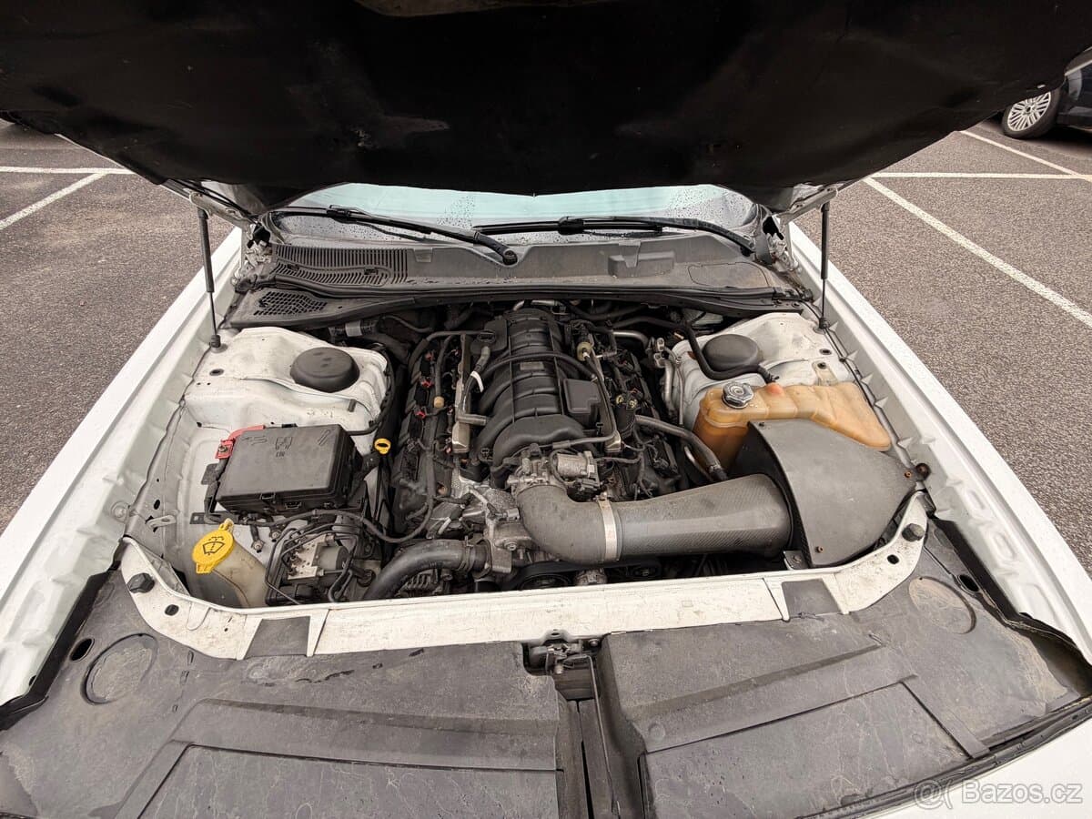 2019 Dodge CHALLENGER - 14
