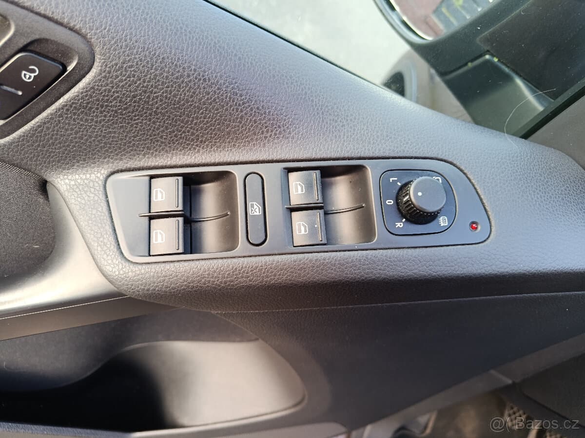 2014 Volkswagen TIGUAN - 14