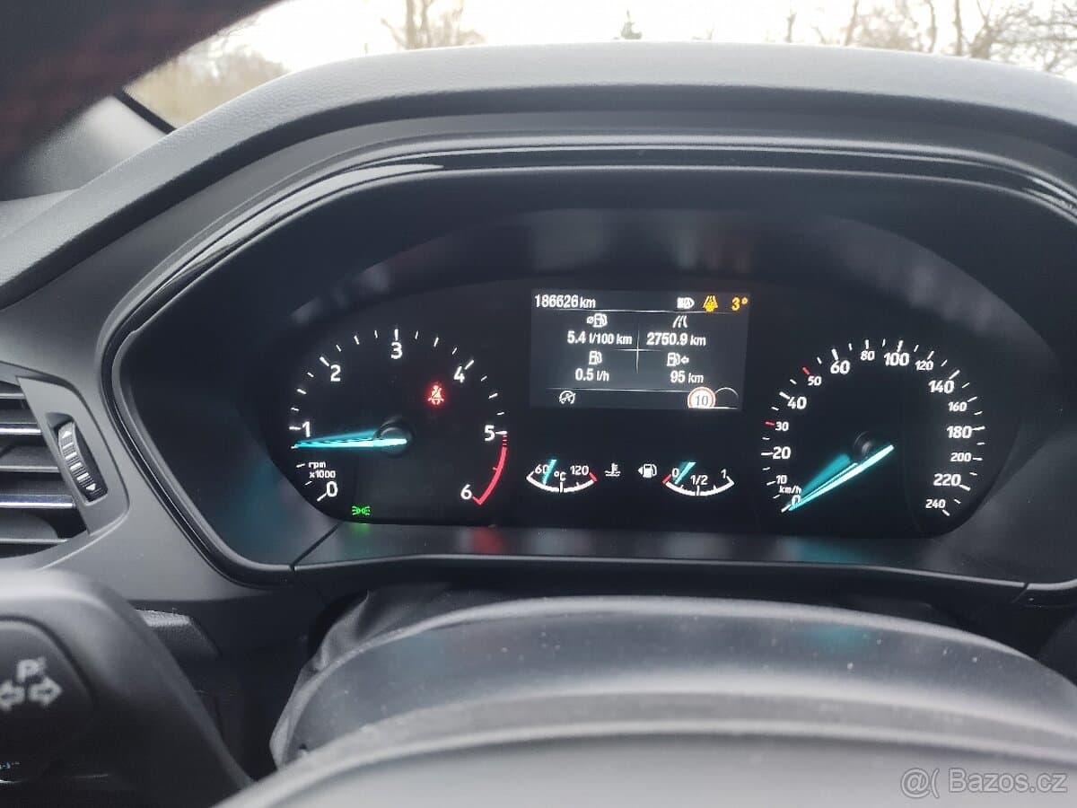2021 Ford FOCUS - 14