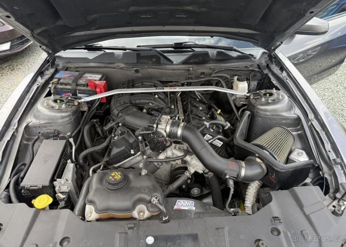 2013 Ford MUSTANG - 14