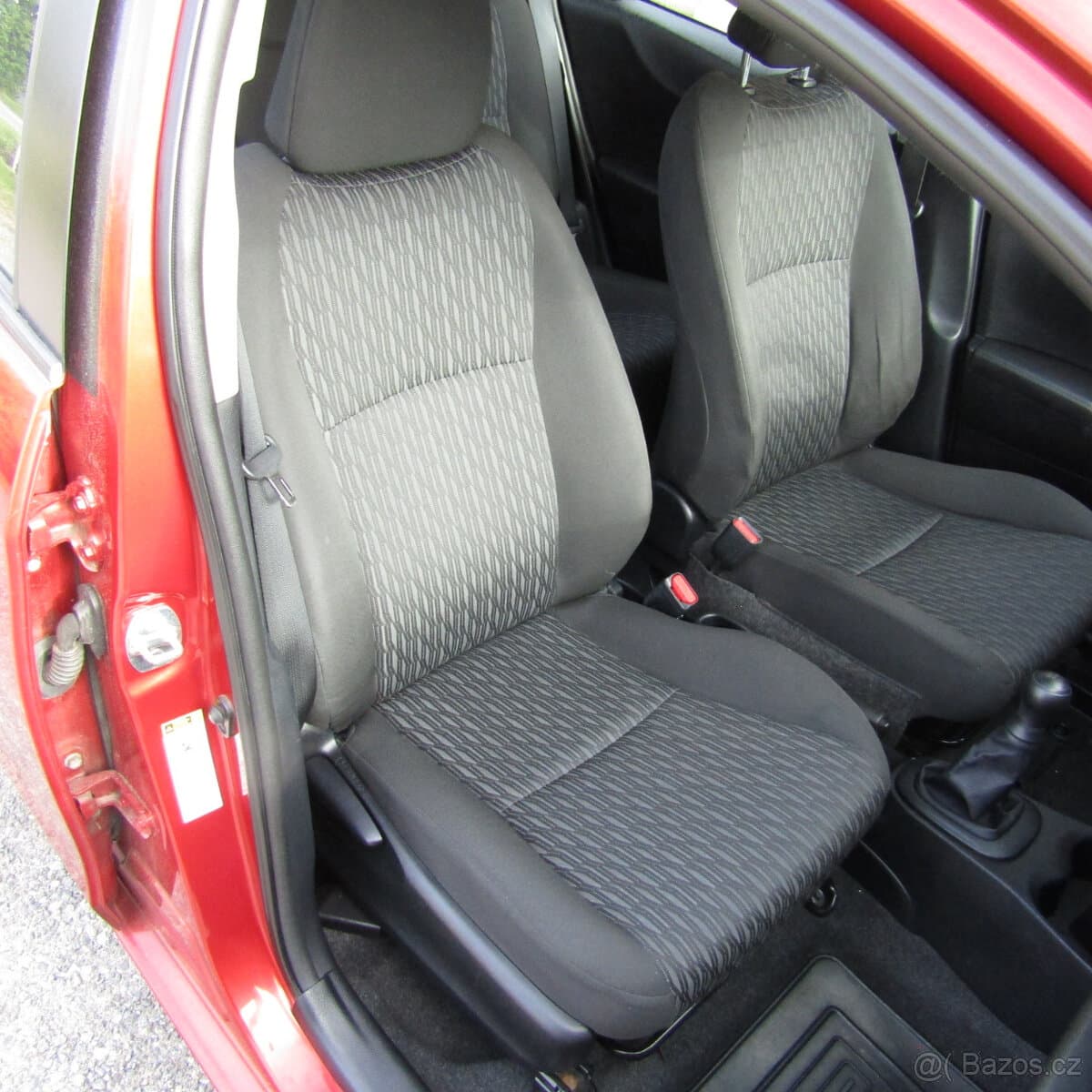 2012 Toyota YARIS - 14