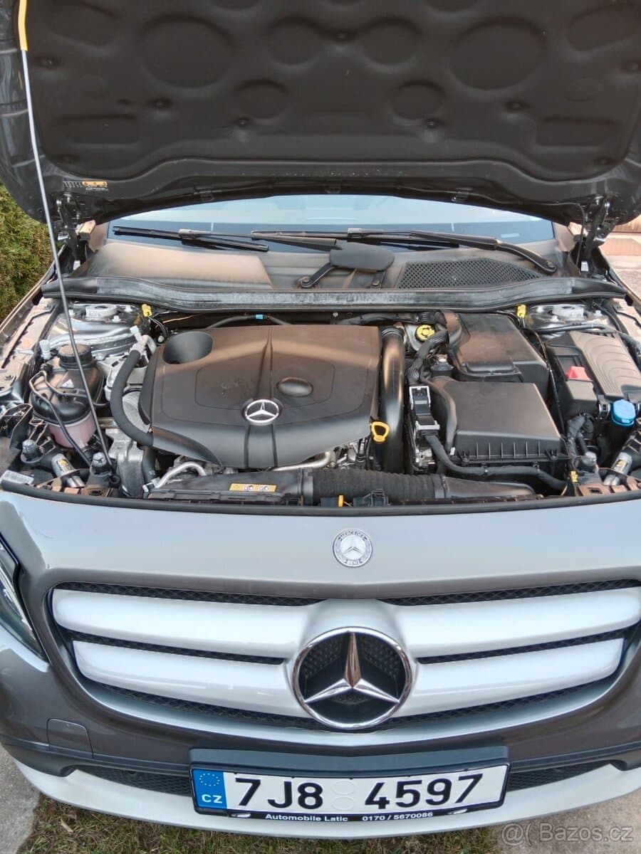2017 Mercedes-Benz GLA - 14