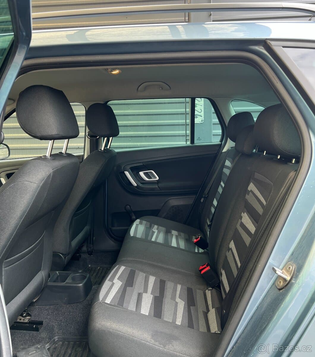 2010 Škoda FABIA - 14