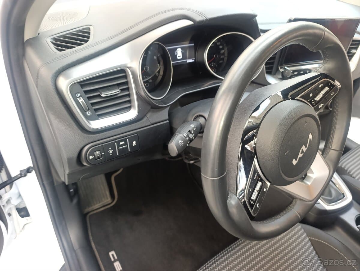 2025 Kia PROCEED - 14