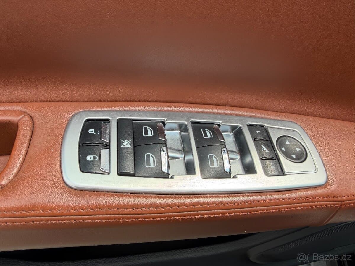 2015 Maserati QUATTROPORTE - 14