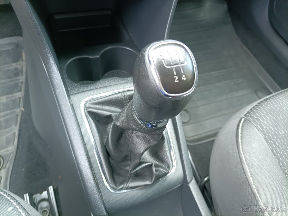 2013 Škoda RAPID - 14