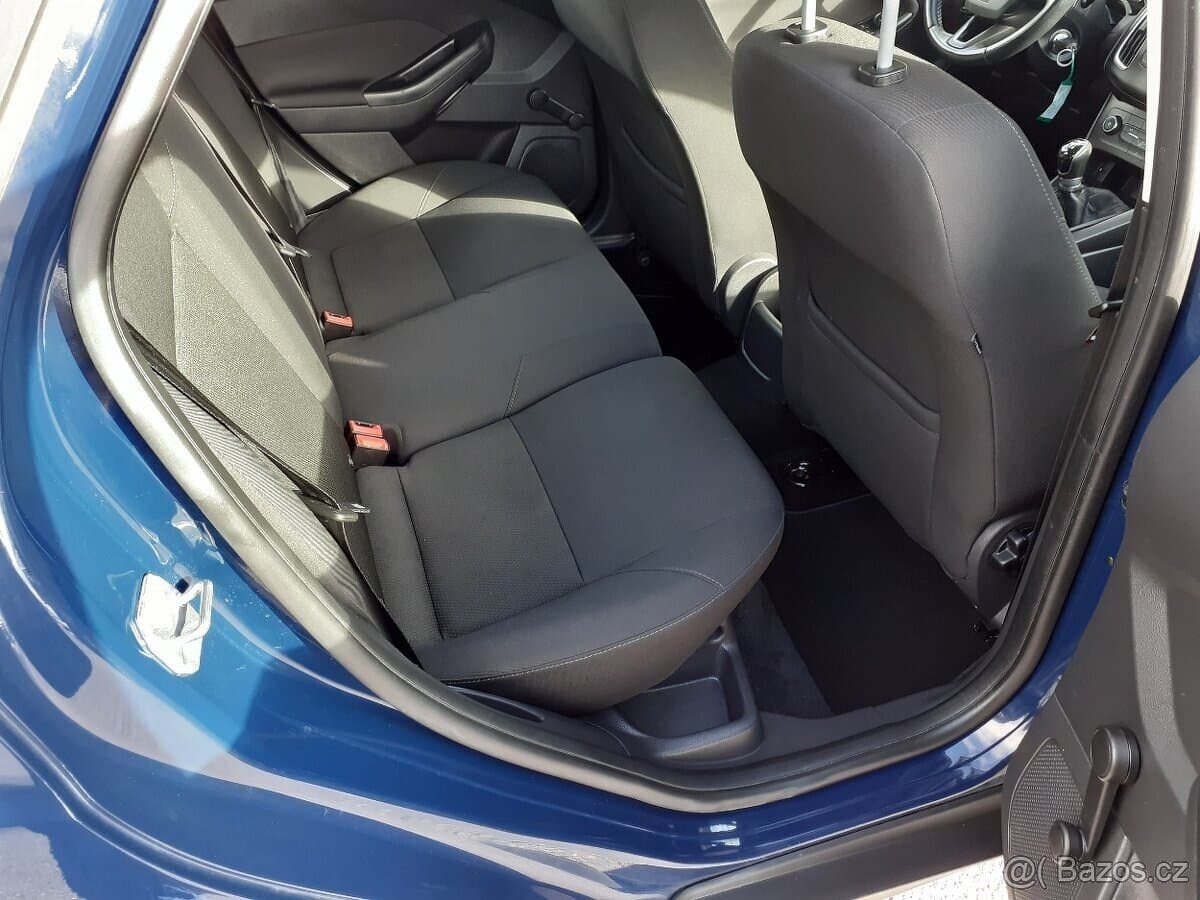 2017 Ford FOCUS - 14