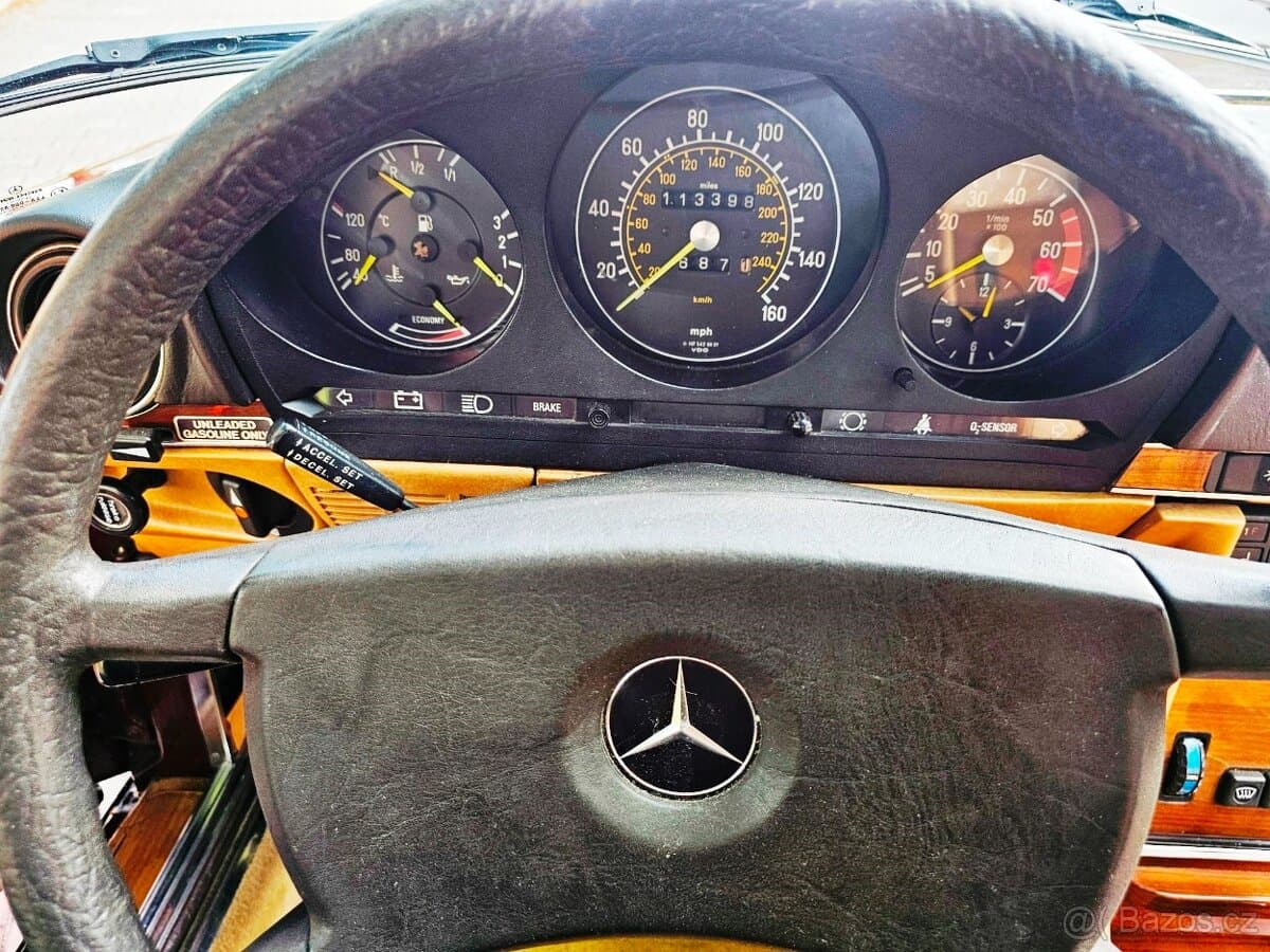 1981 Mercedes-Benz SL - 14