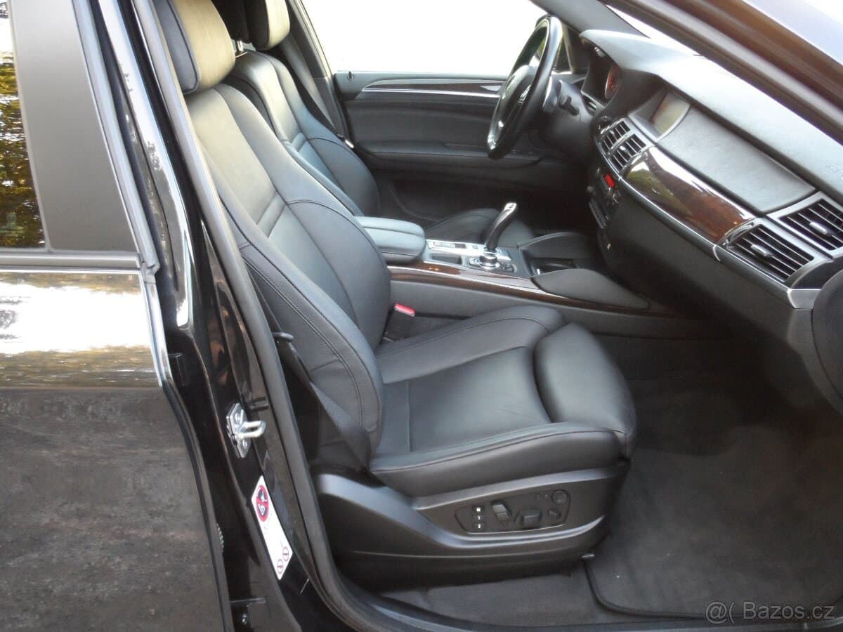 2012 BMW X6 - 14