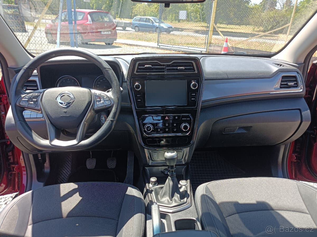 2020 SsangYong TIVOLI - 14