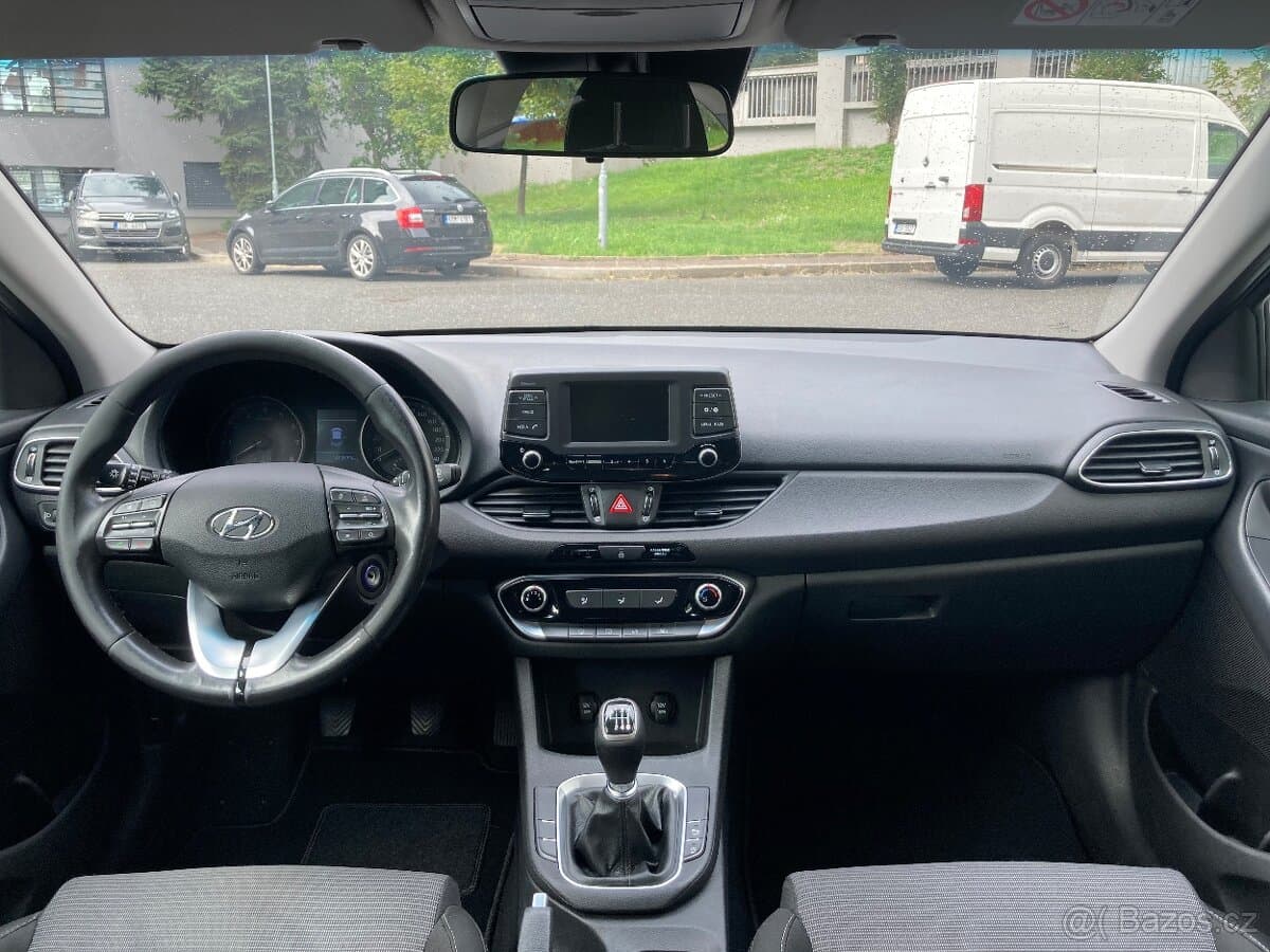 2017 Hyundai i30 - 14