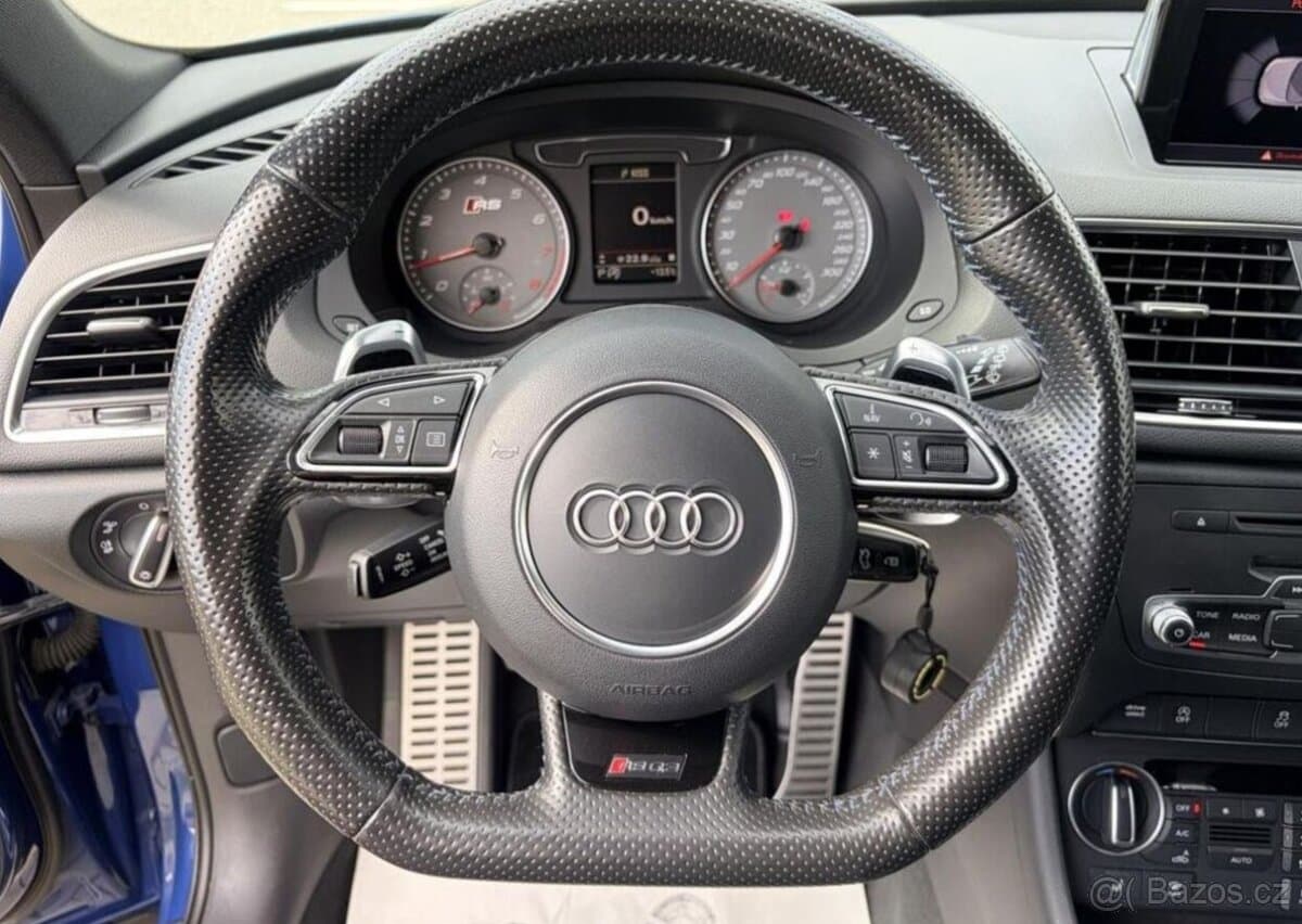 2016 Audi RS Q3 - 14