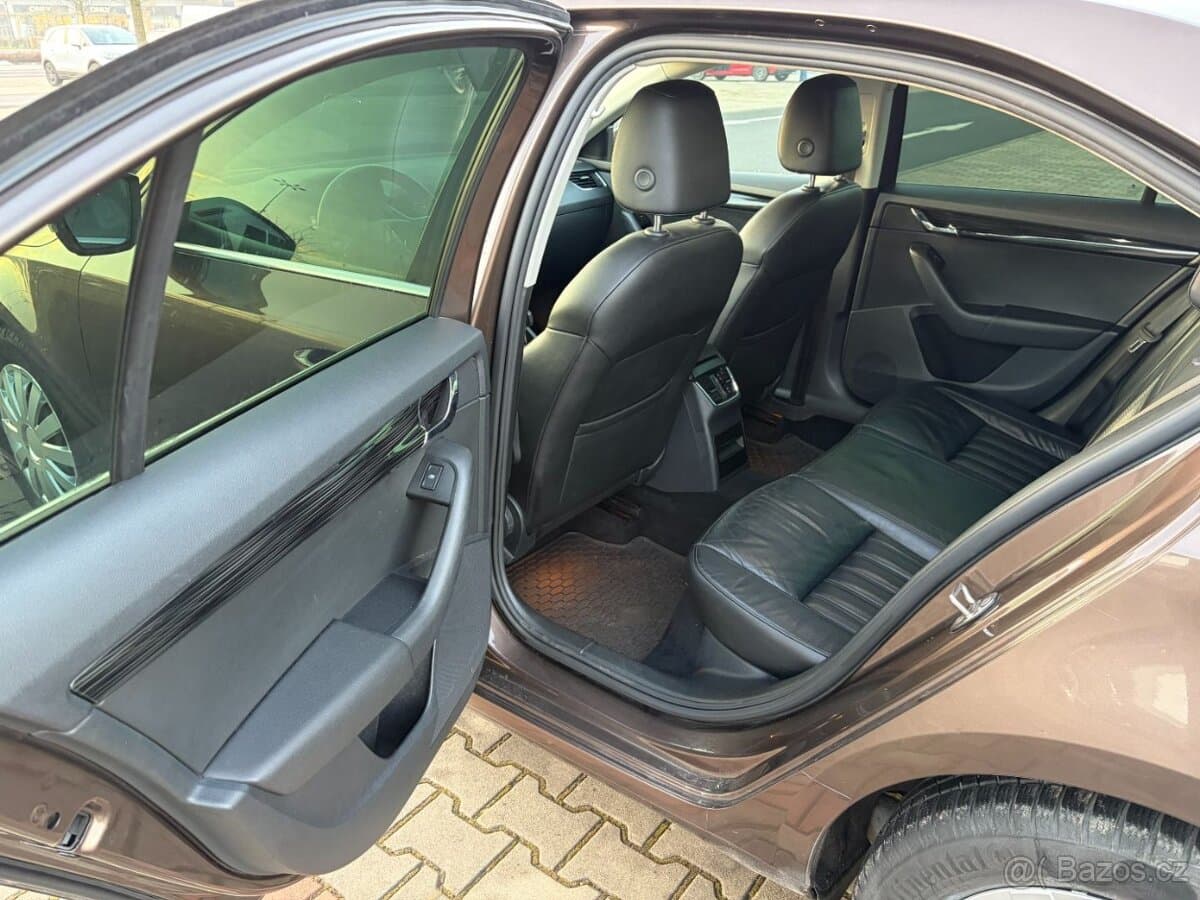 2018 Škoda OCTAVIA - 14